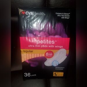 Health Petites Ultra Thin Pads with Wings Size 1 Regular 36ct
